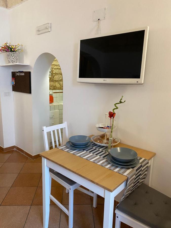 La Dimora Nelle Stelle Apartment Ostuni Bagian luar foto